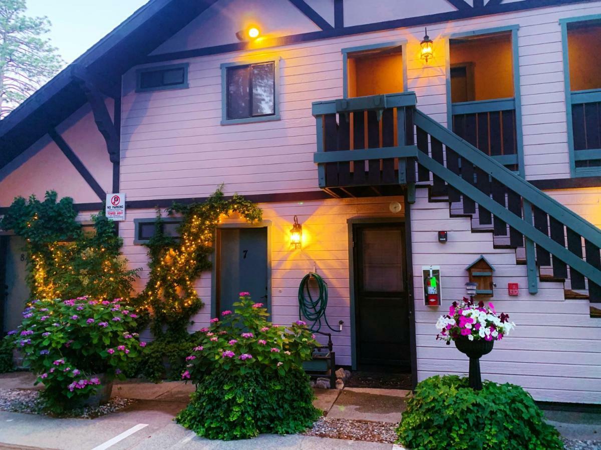 The North Shore Crestline